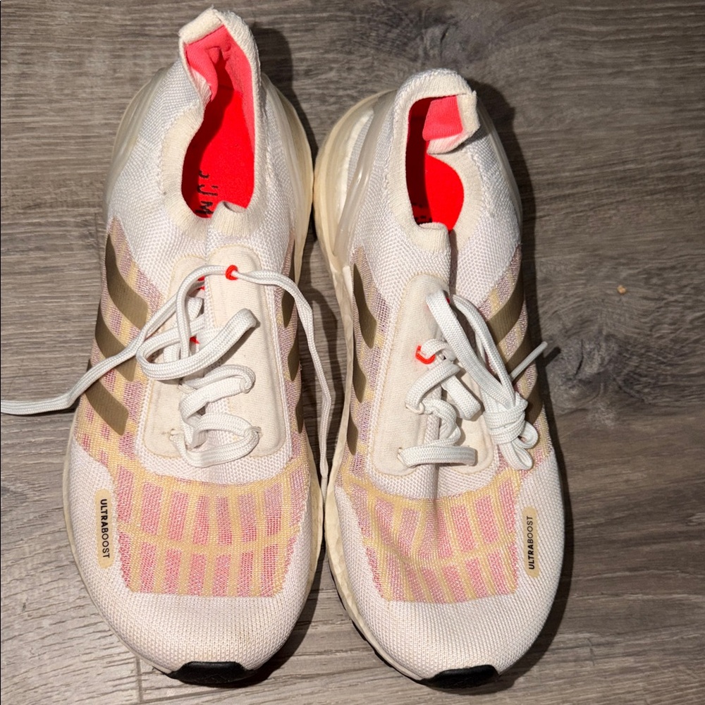 Adidas Ultraboost Summer.RDY Running Shoes – Women’s Size 7